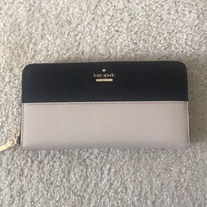 ♠️Kate Spade Wallet♠️
